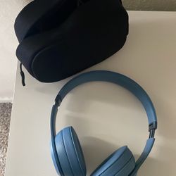Apple Beats Solo 4 Headphones 
