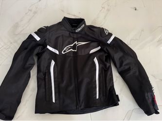 Alpinestars T-GP Plus R v2 Air jacket — size Large, black/white