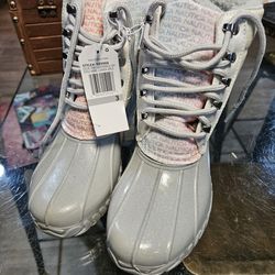 Nautica Snow Boots NEW