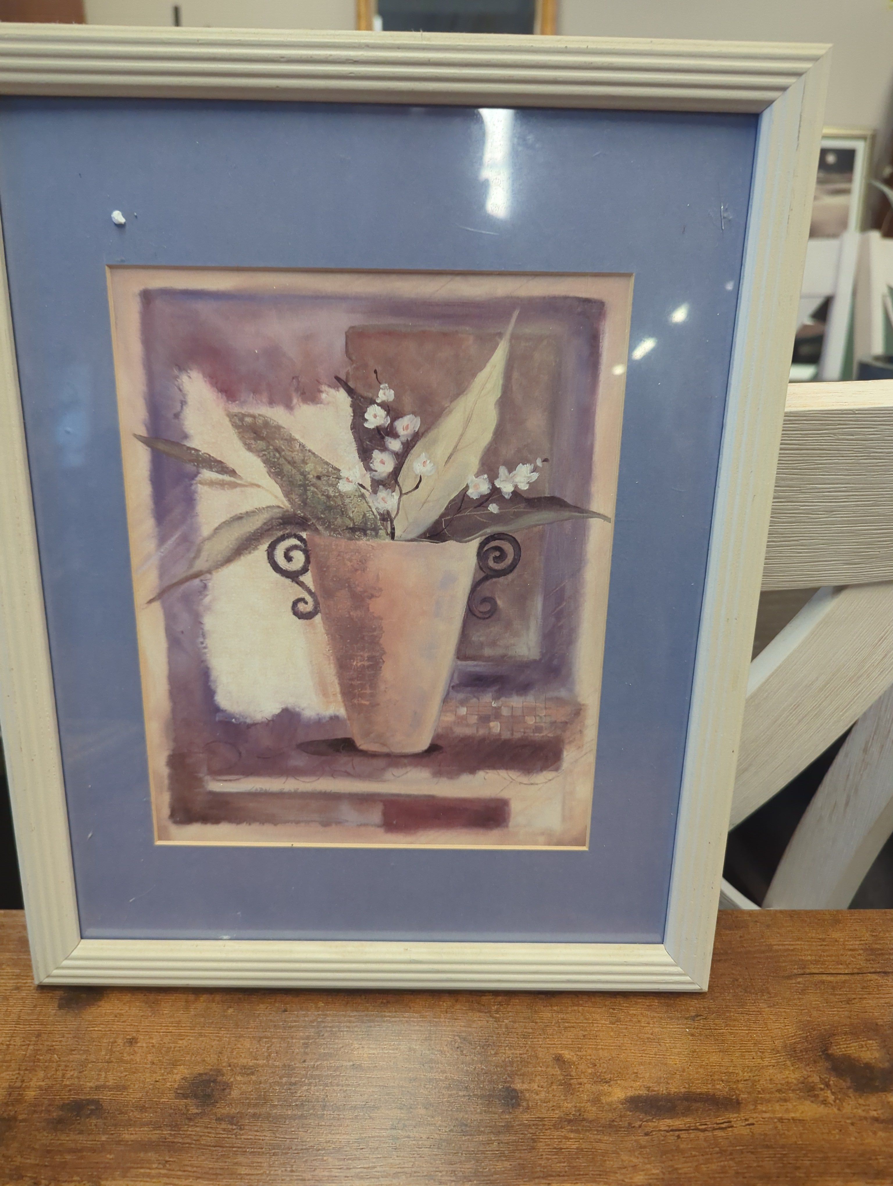 Floral print in cream frame