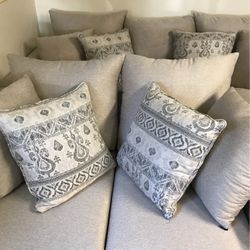 Beige 2pc Sofa & Loveseat 