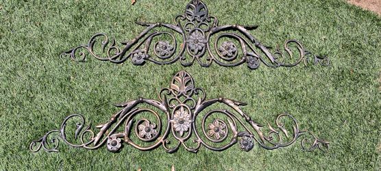 Iron Scroll Deco Wall or...
