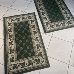2 Green Rugs..10 Eac