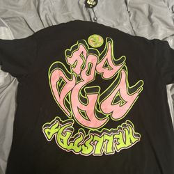 2 for $50 hellstar shirts