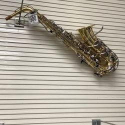 Saxophone 