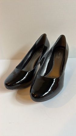 Easy Spirit Womens Size 8.5 Black Patent Leather Platform Pumps