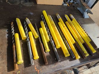 Concrete roto-hammer bits