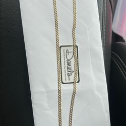 20 In 10k Karat Gold  Chain From Daniels 
