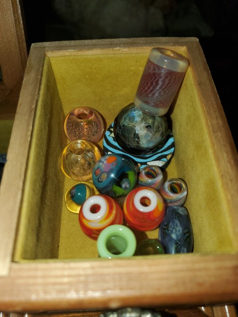 Glass Pendants And Beads