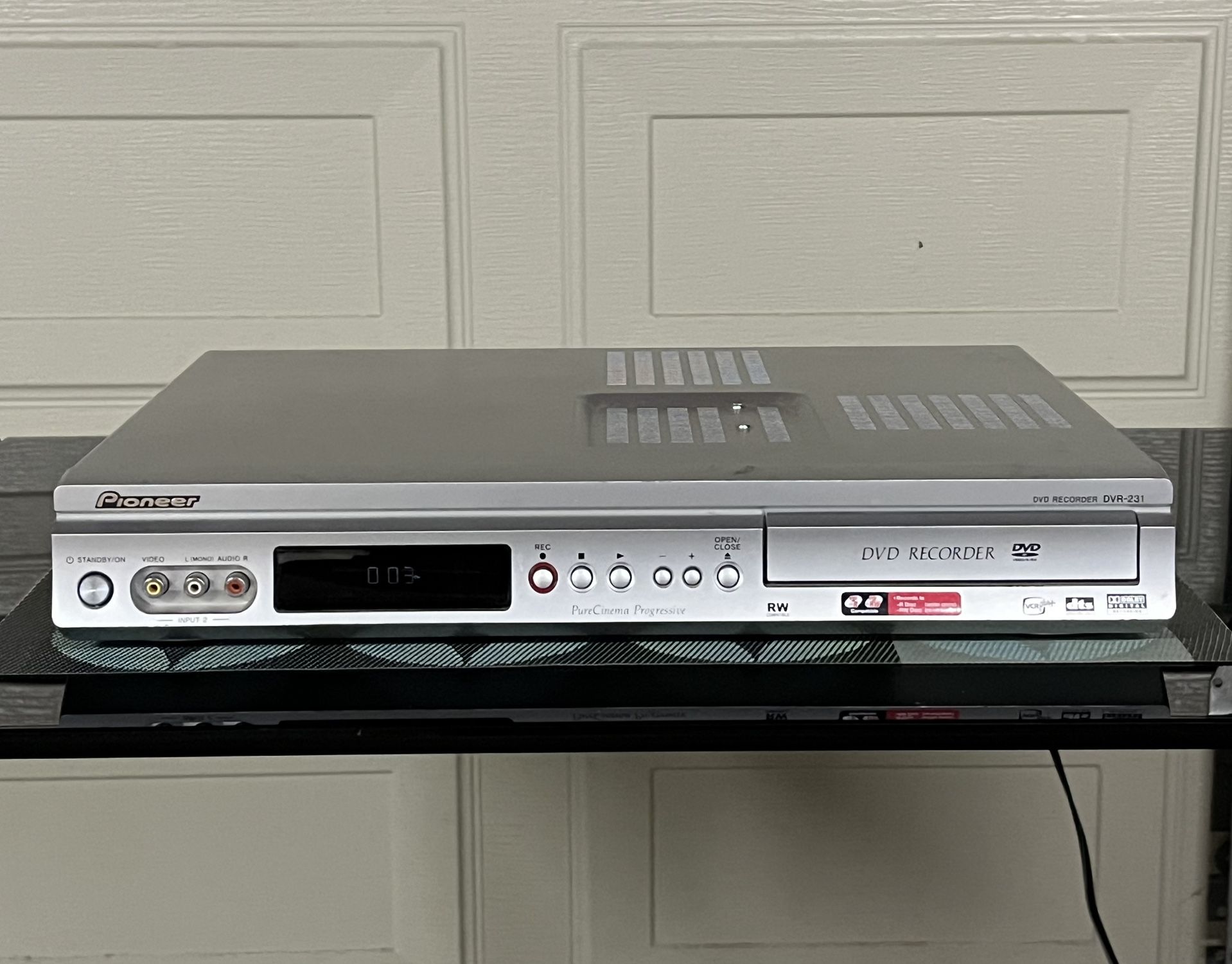 Pioneer DVD Player/Recorder DVR 231-S