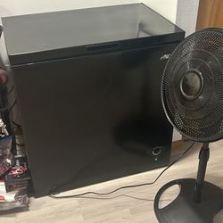 Family Emergency-selling Items To Help-Artic King Freezer 5.2 C-OBO