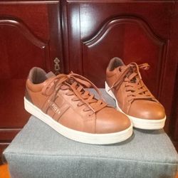 Tommy Hilfiger Men's Size 11 Shoes