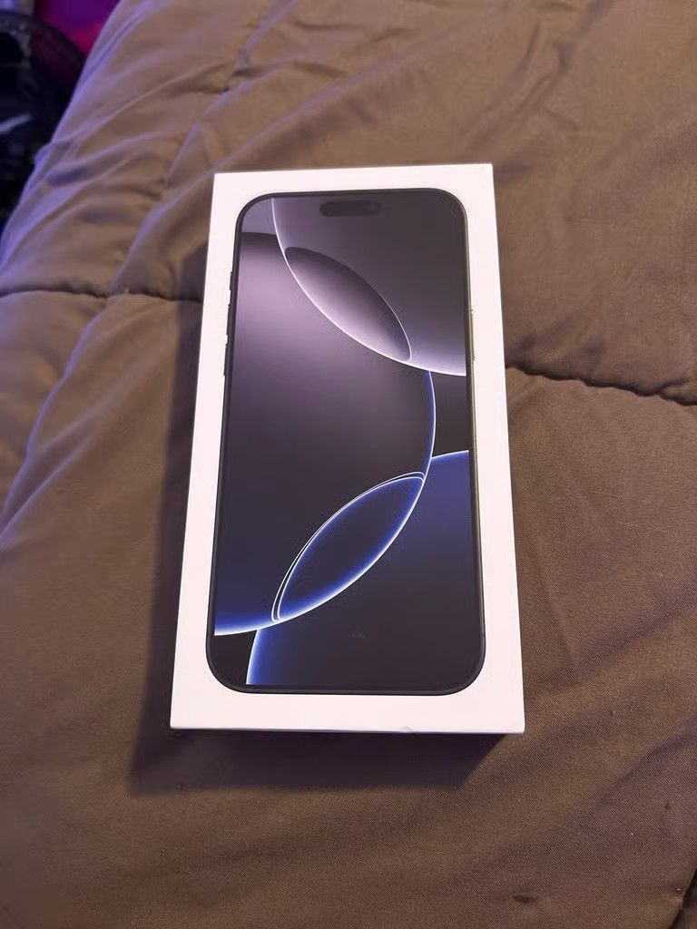 iPhone 16 Pro Max