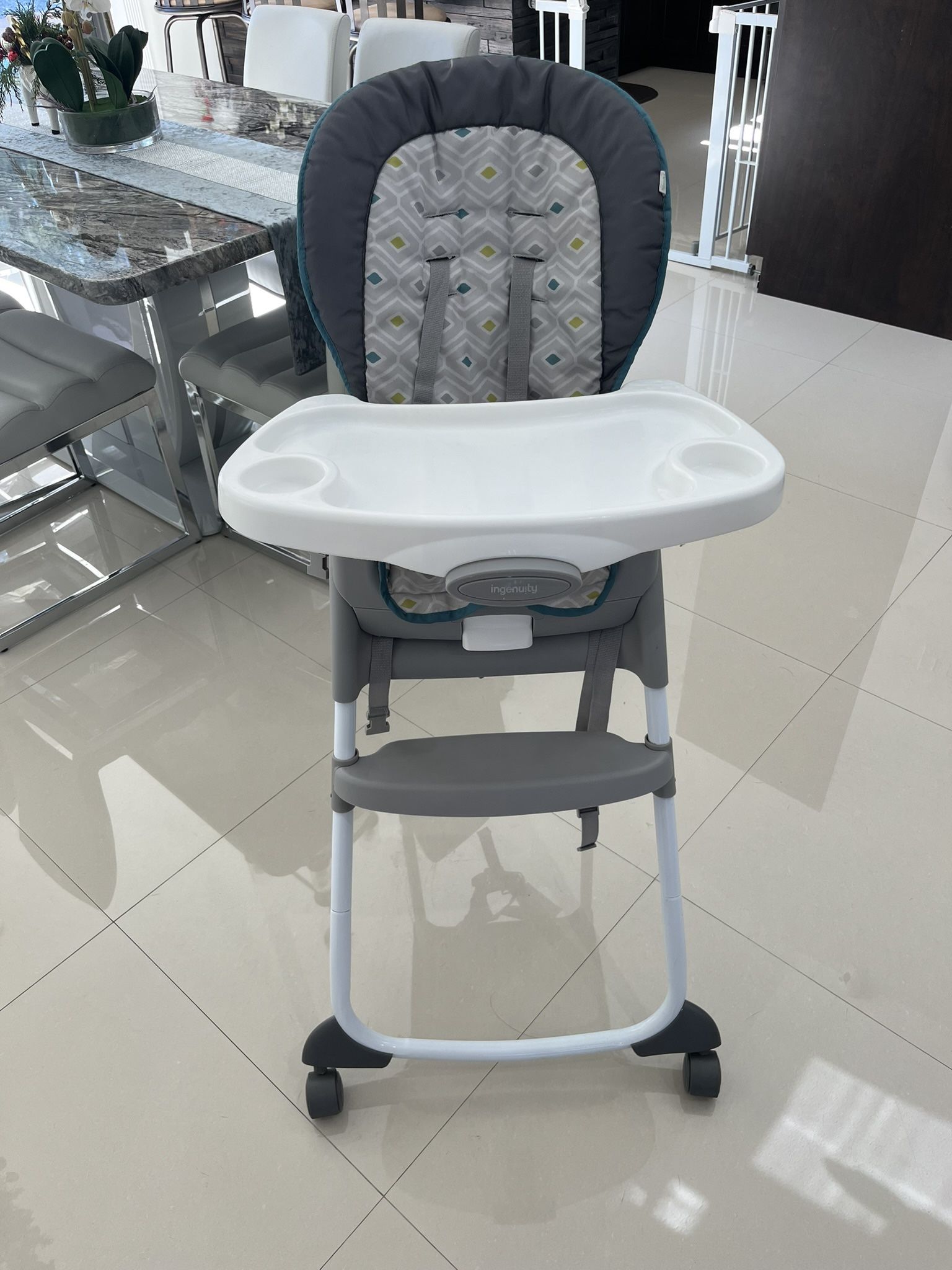 High Chair ingenuity