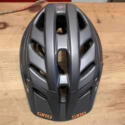 *Brand New Giro Mountain Bike Trail Helmet*