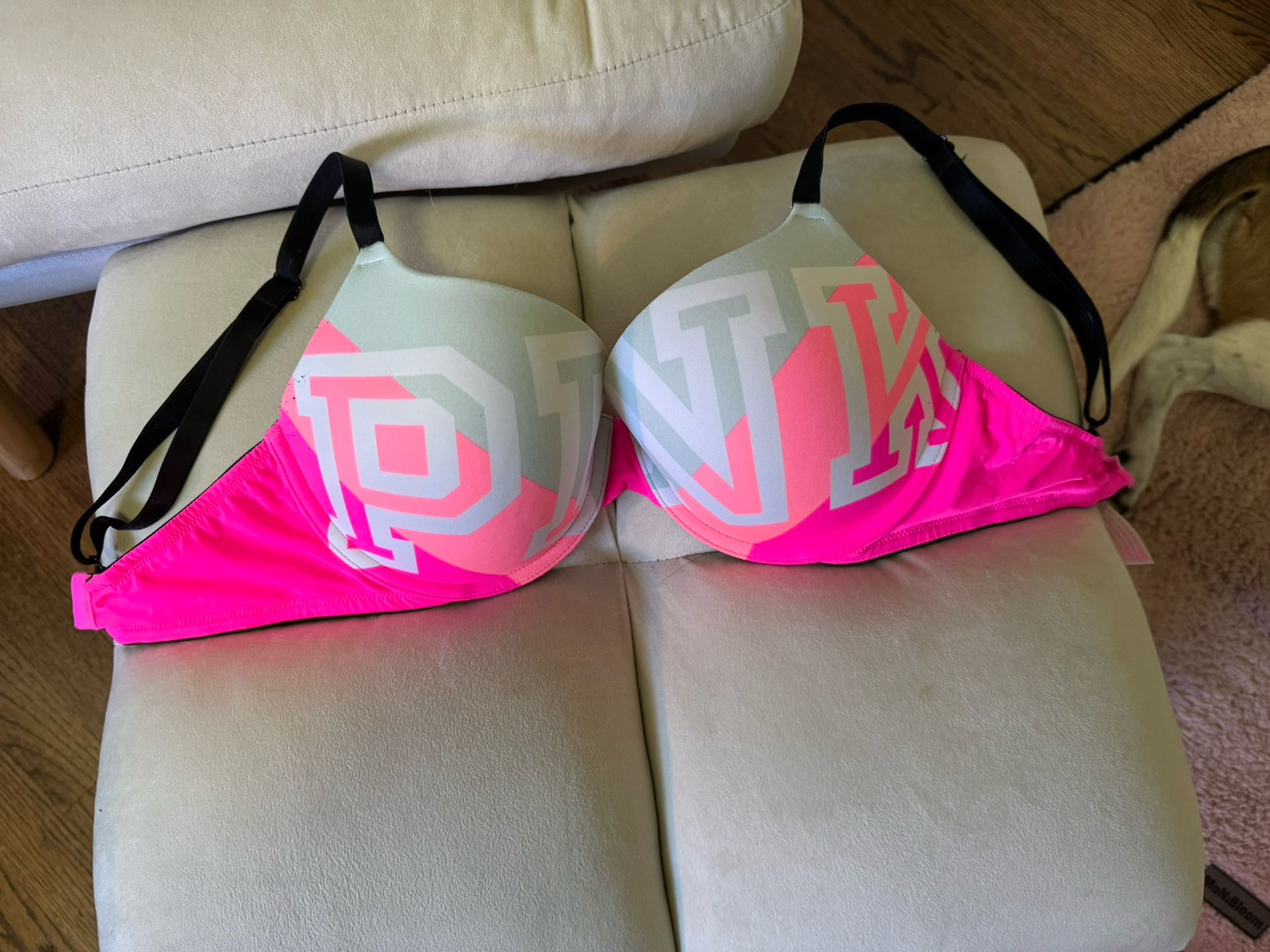 34D Pink Bra