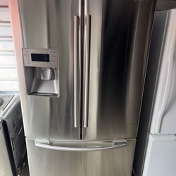 Samsung Stainless Steel Refrigerator And Freezer