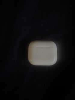 Apple AirPods – Broken / Won’t Charge
