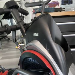Boflex Max trainer M5 