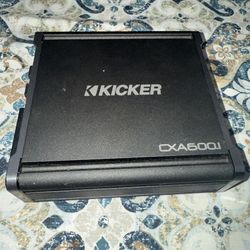 Pioneer GM-DX871 - Mono block amplifier - comes with bass knob - $125