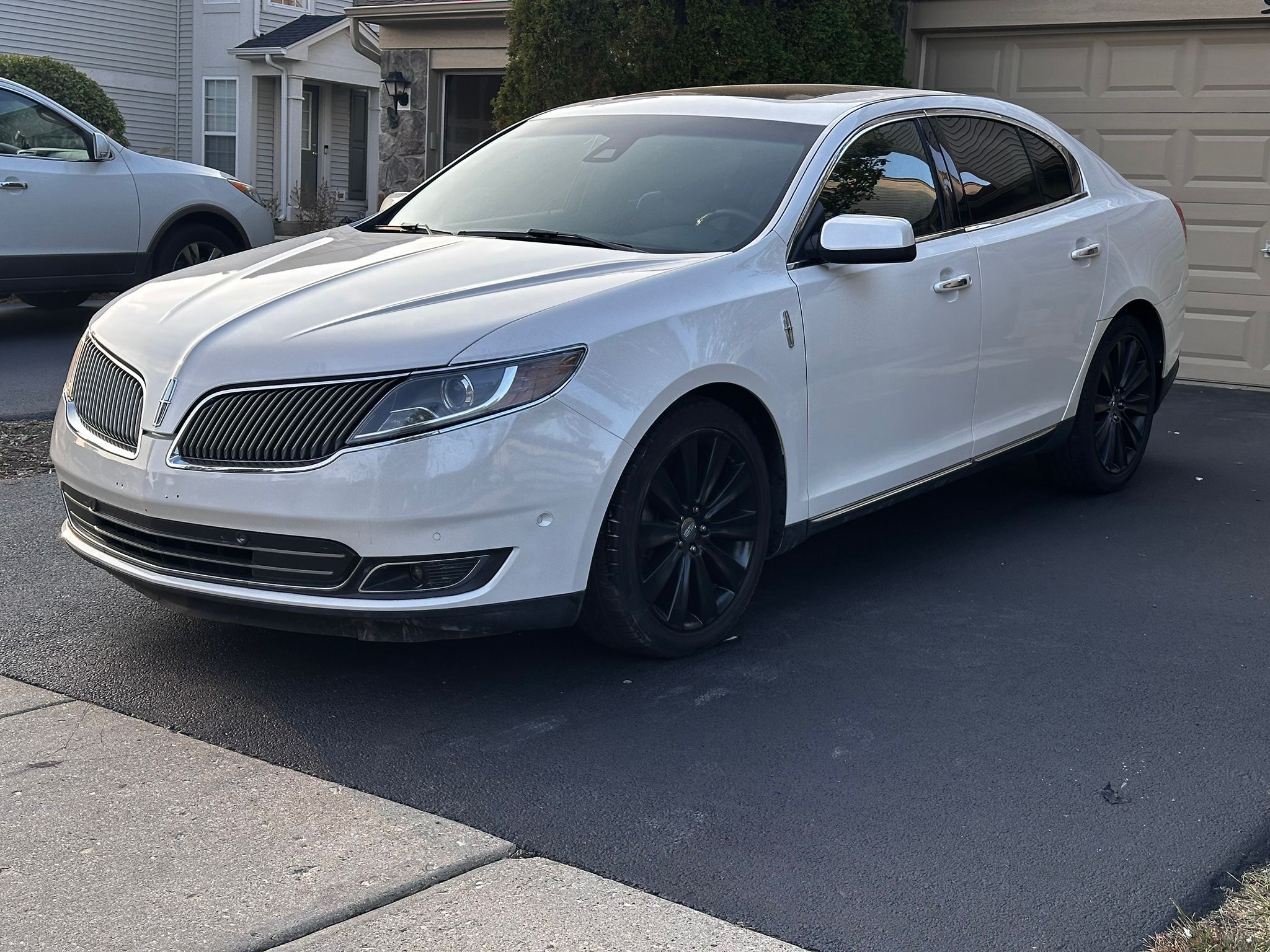 2013 Lincoln MKS