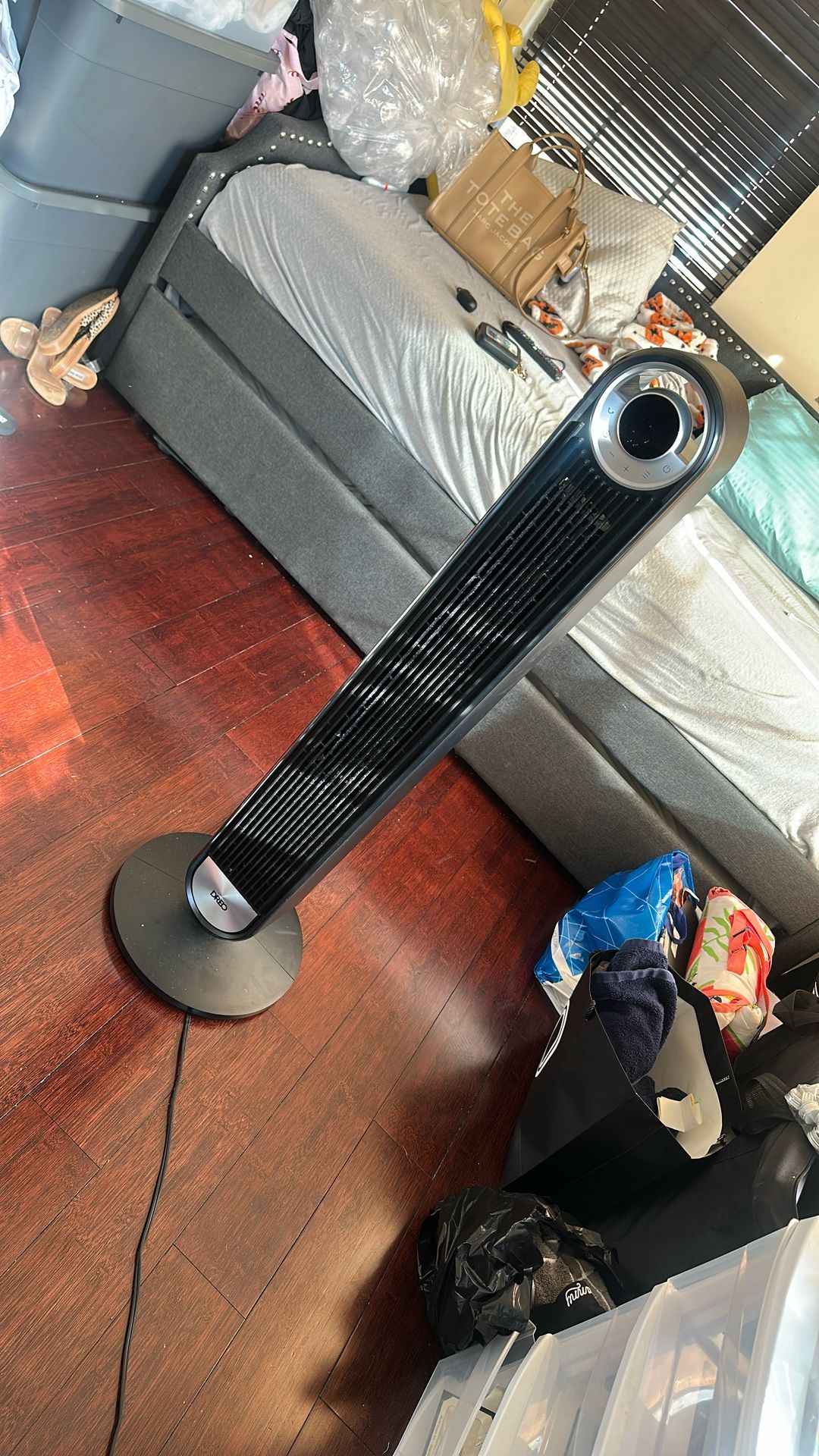 Dreo Tower 90• Oscillating Fan 