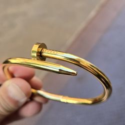 Nail LOVE YELLOW GOLD BRACELET 
