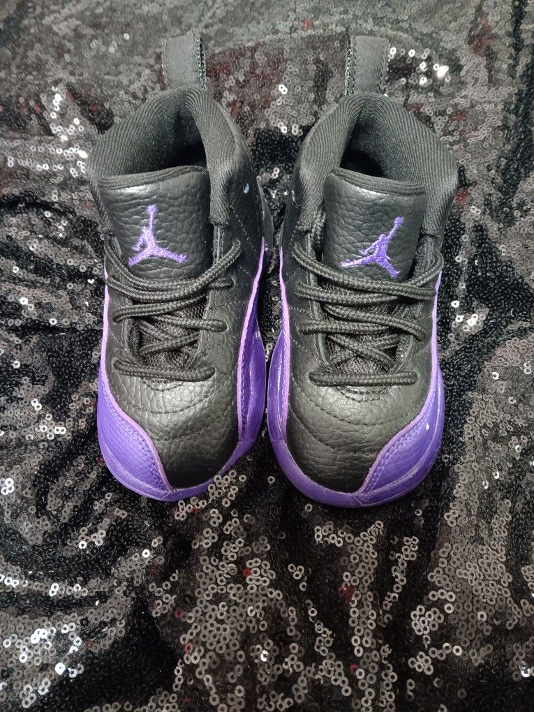 Jordan 12 Retro Black/Purple