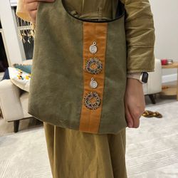 Traditional Bag