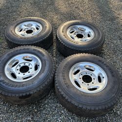 2nd Gen Dodge Aluminum 8x6.5 Wheels