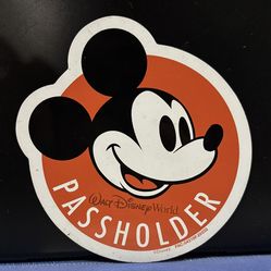 🏡Disney Parks Passholder Car Magnet Red Mickey Mouse