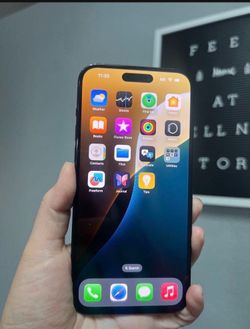 iPhone 16 Pro Max 256gb AT&T & Cricket Wireless