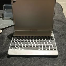 GreenLaw keyboard case for a 9.7-inch iPad