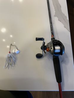 Quantum Bill Dance Baitcaster Left Hand for Sale in Vancouver, WA