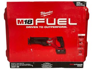 Milwaukee Reciprocating Saw Kit