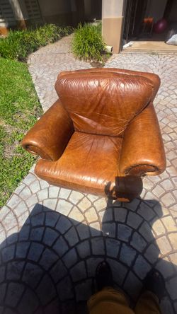 Vintage chair-free delivery