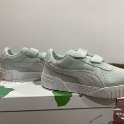 PUMA Size 3 BRAND NEW 