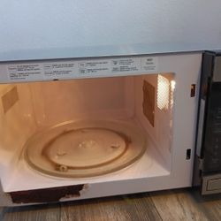 Black And Gray Microwave 