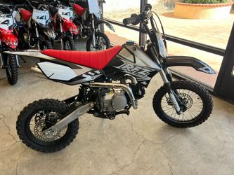 BRAND NEW APOLLO 125CC DIRTBIKE 100% FINANCING