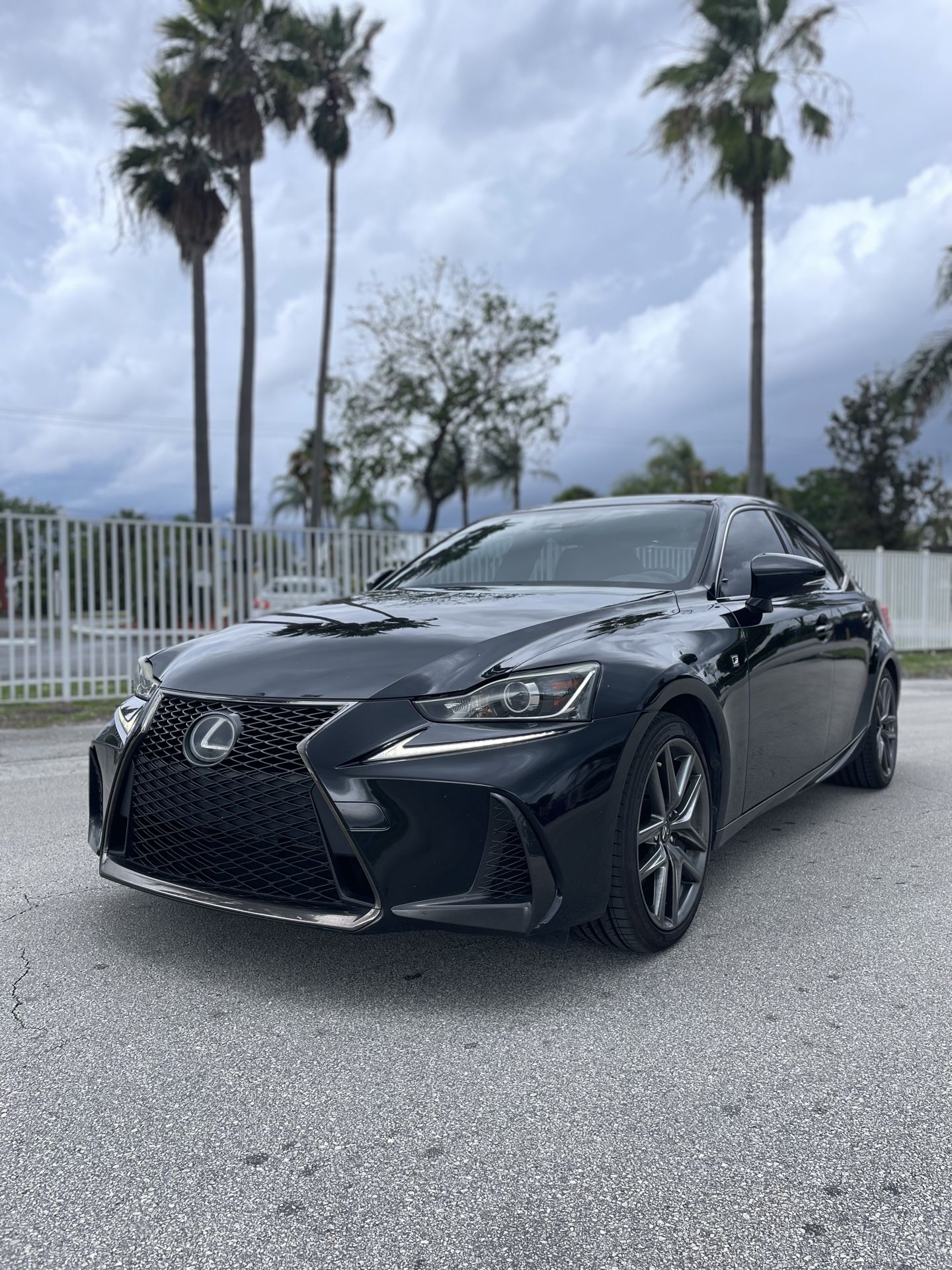 2017 Lexus IS 200t