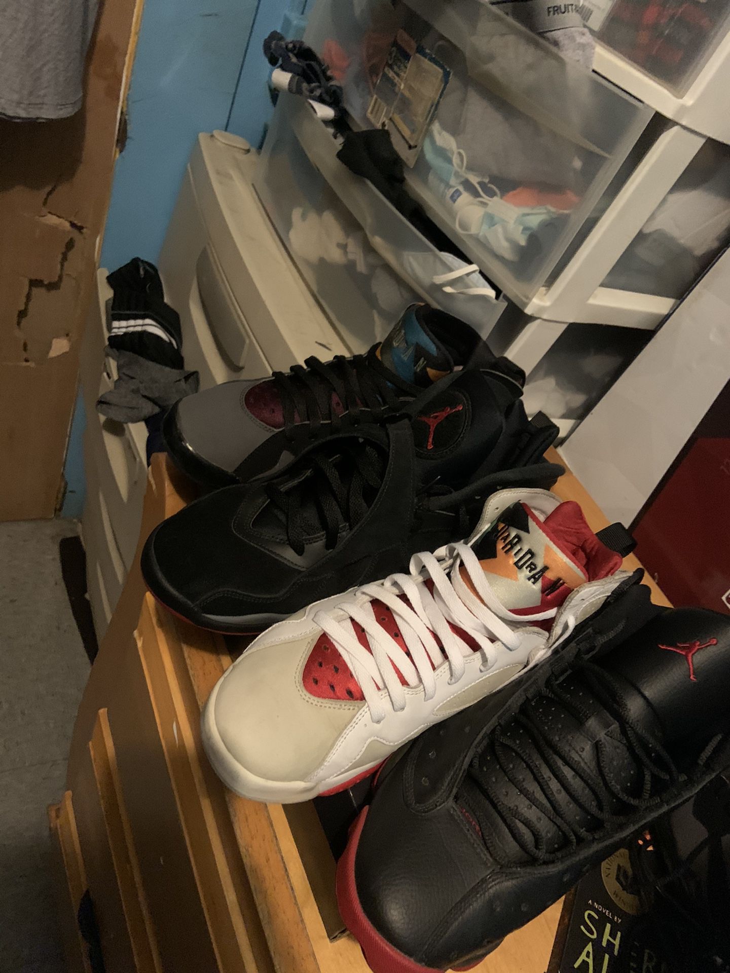 Nike air Jordan retro bordo 7s size 9.5 $160, bred 8s size 10 $160, hare 7s size 10 $140, dirt bred 13s size 10 $160 cash or trade meet in Passaic
