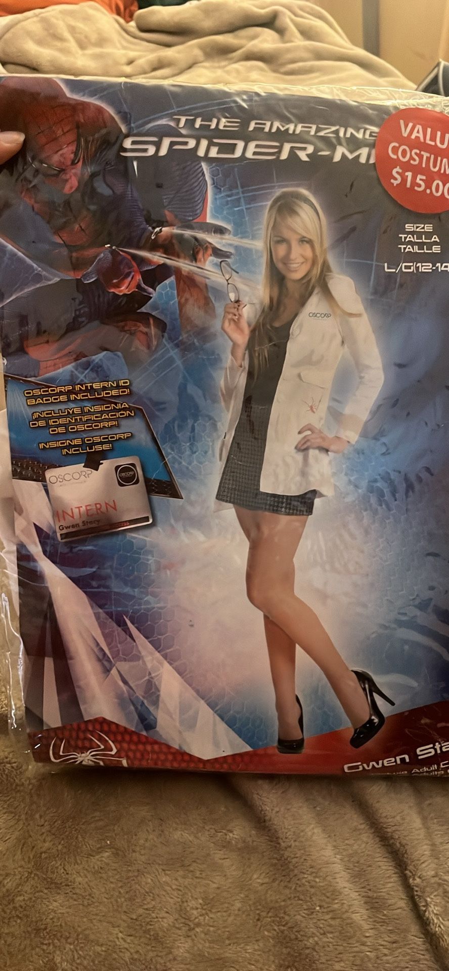 Costume
