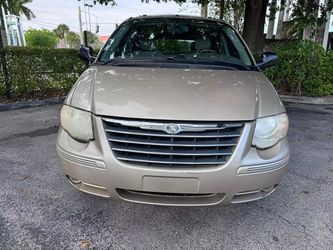 2006 Chrysler Town & Country