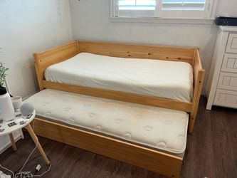 Camello Twin Daybed With Trundle
