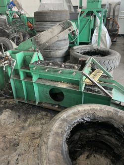Hydraulic Tire Cutter