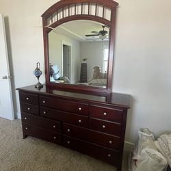 Bedroom set