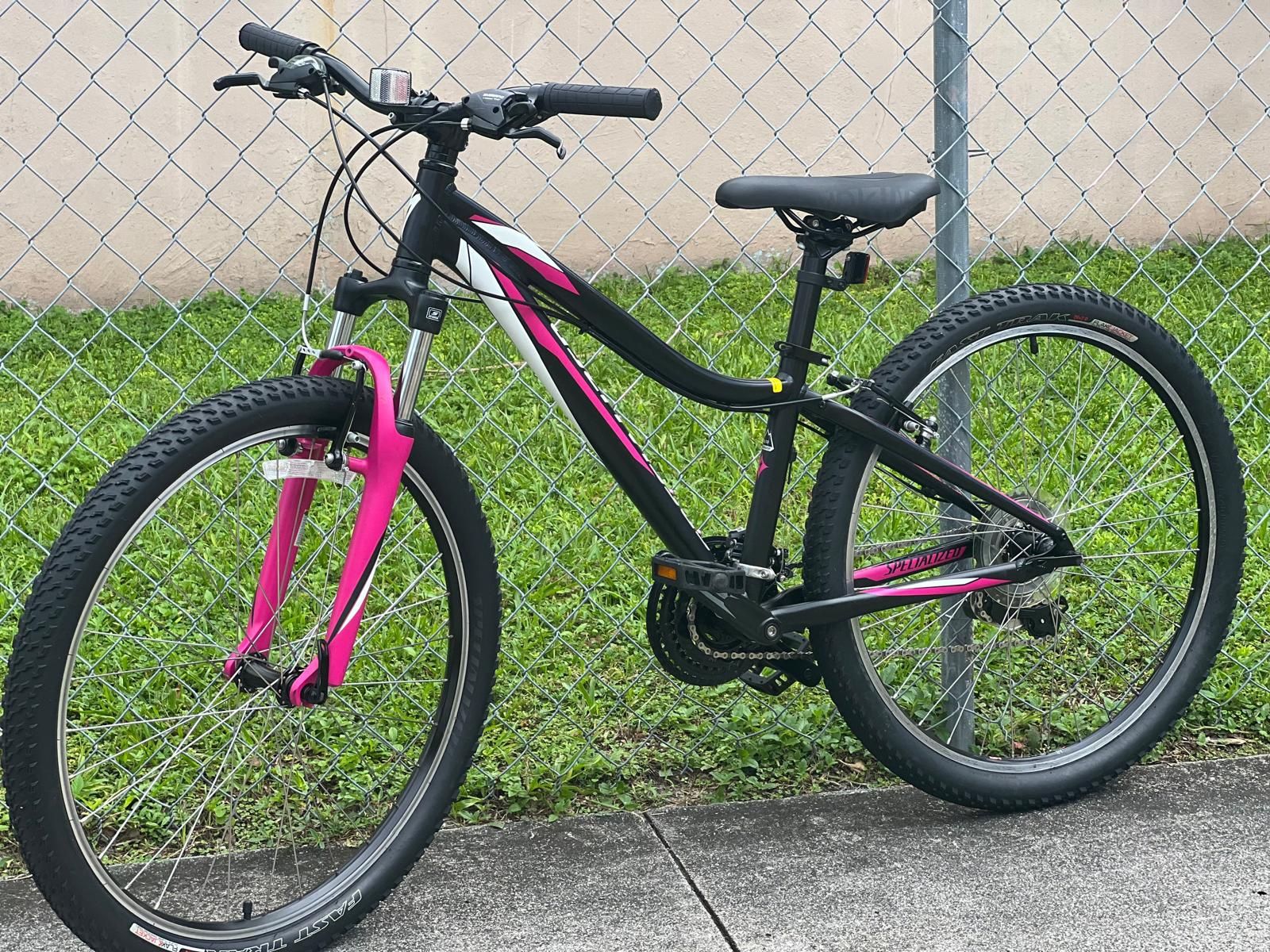 Specialized Mika MTB