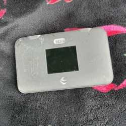 Netgear AirCard 779S Black Wireless 4G Wi-Fi Mobile Broadband HotSpot 