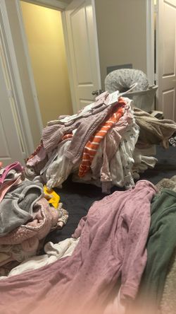 FREE Newborn - 3/6 Months Slightly Worn & Brand New