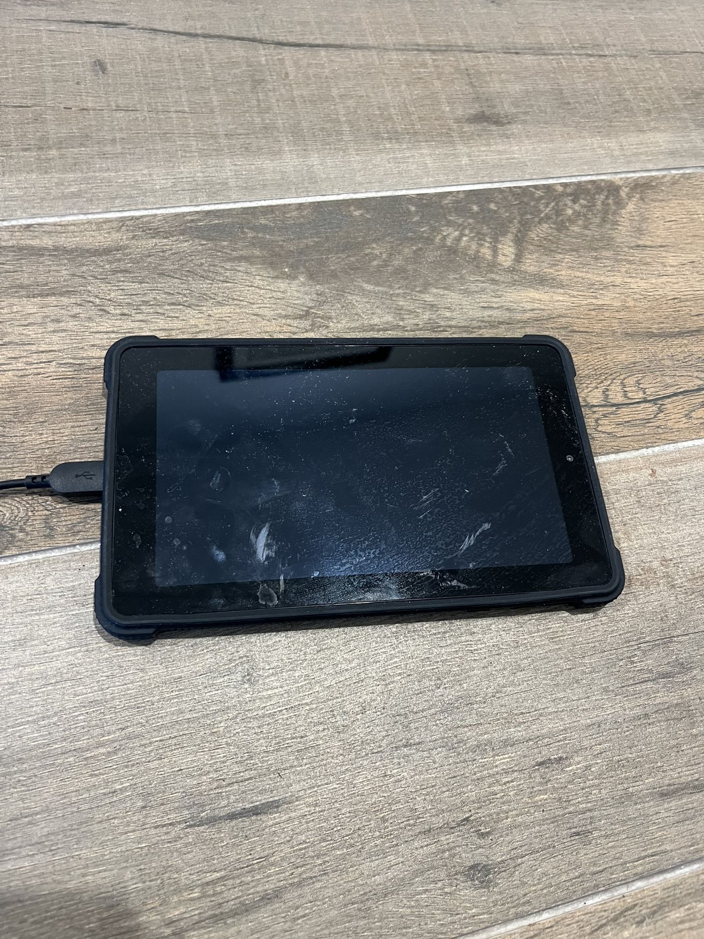 Android Tablet Computer - 7 and 1/2 Inches By 4 and 1/2 Inches